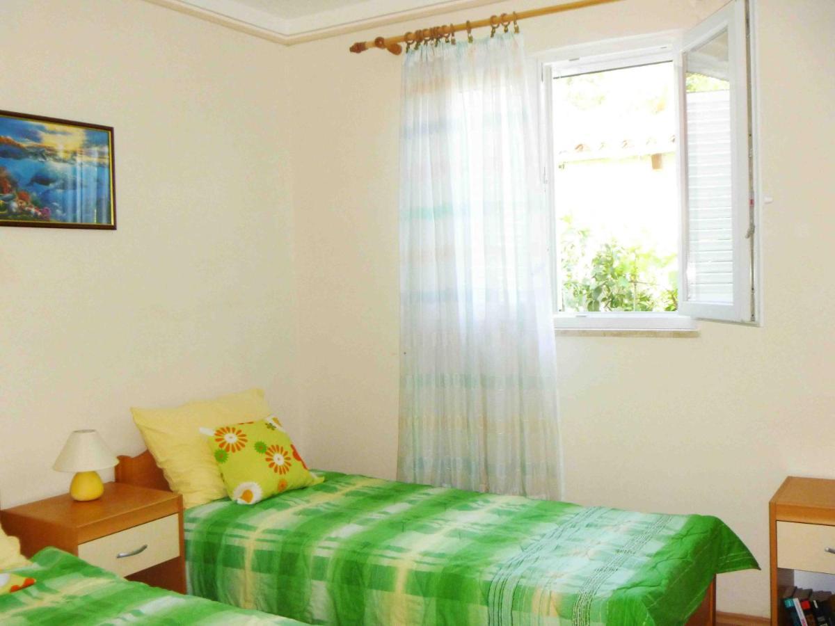 The With Air Conditioned * Poreč